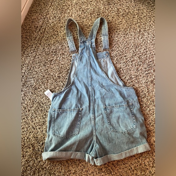 GAP Denim Overalls Size Medium - NWT - Picture 3 of 11